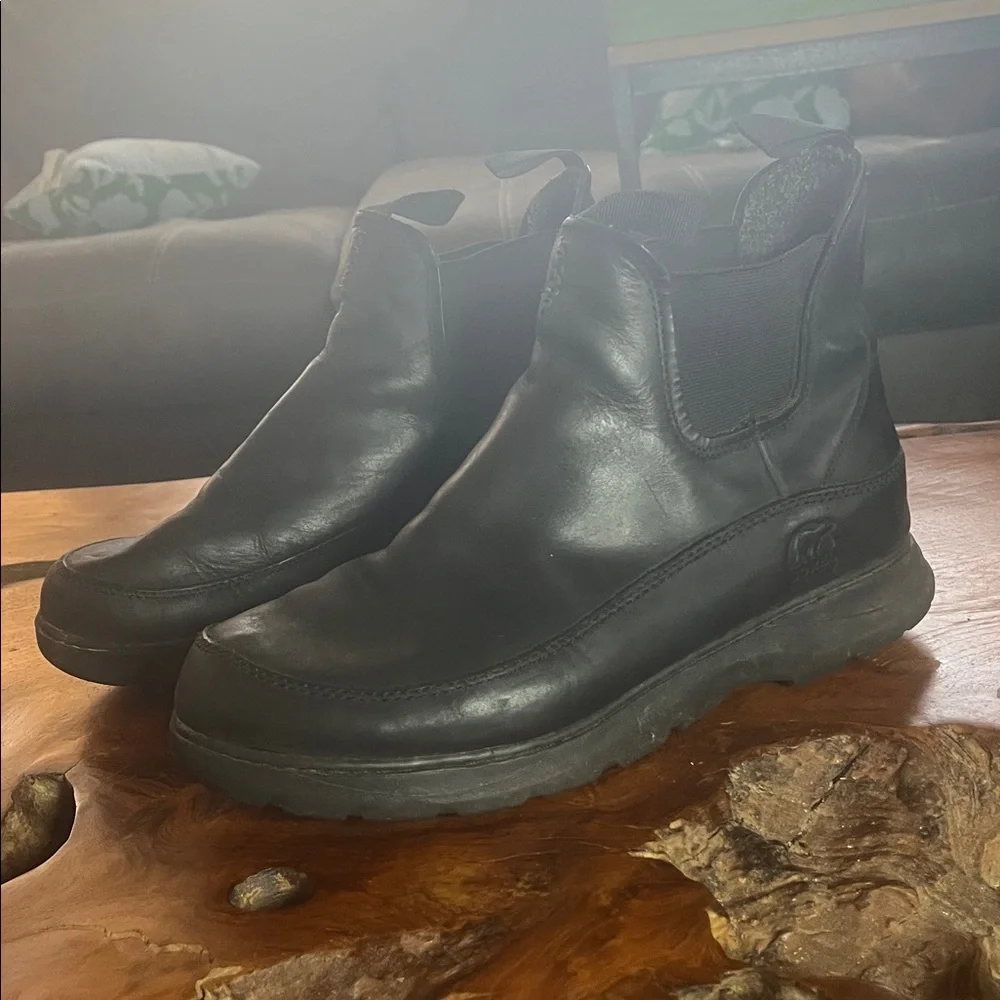 Men’s Sorel Black Leather Hood River Boots Size 10